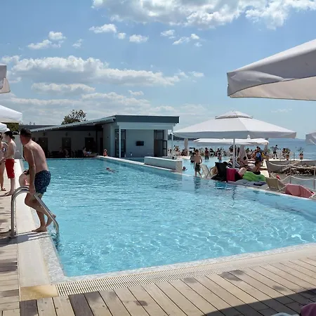 Apartament Apartment Puntaskala