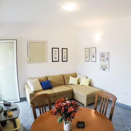 Apartment Puntaskala Apartament